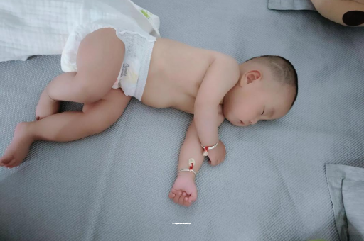 中卫宝宝口水多怎么回事
